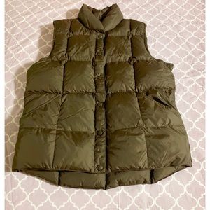 4/$15 HP 🎉Lands End •Down Vest • EUC